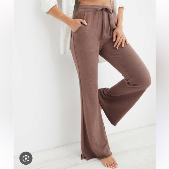 Aerie Weekend Kick It Brown Flare Sweatpants - Picture 1 of 9